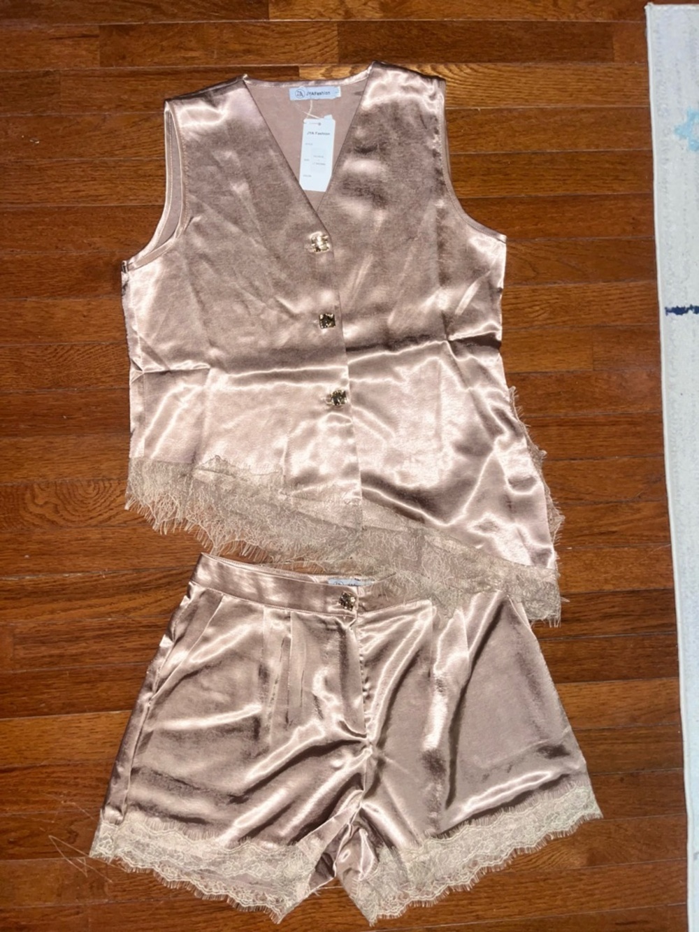 🤎NWT Boutique brand JYA  Silky Rose Gold meets cocoa Satin Lace Tank & Short Set